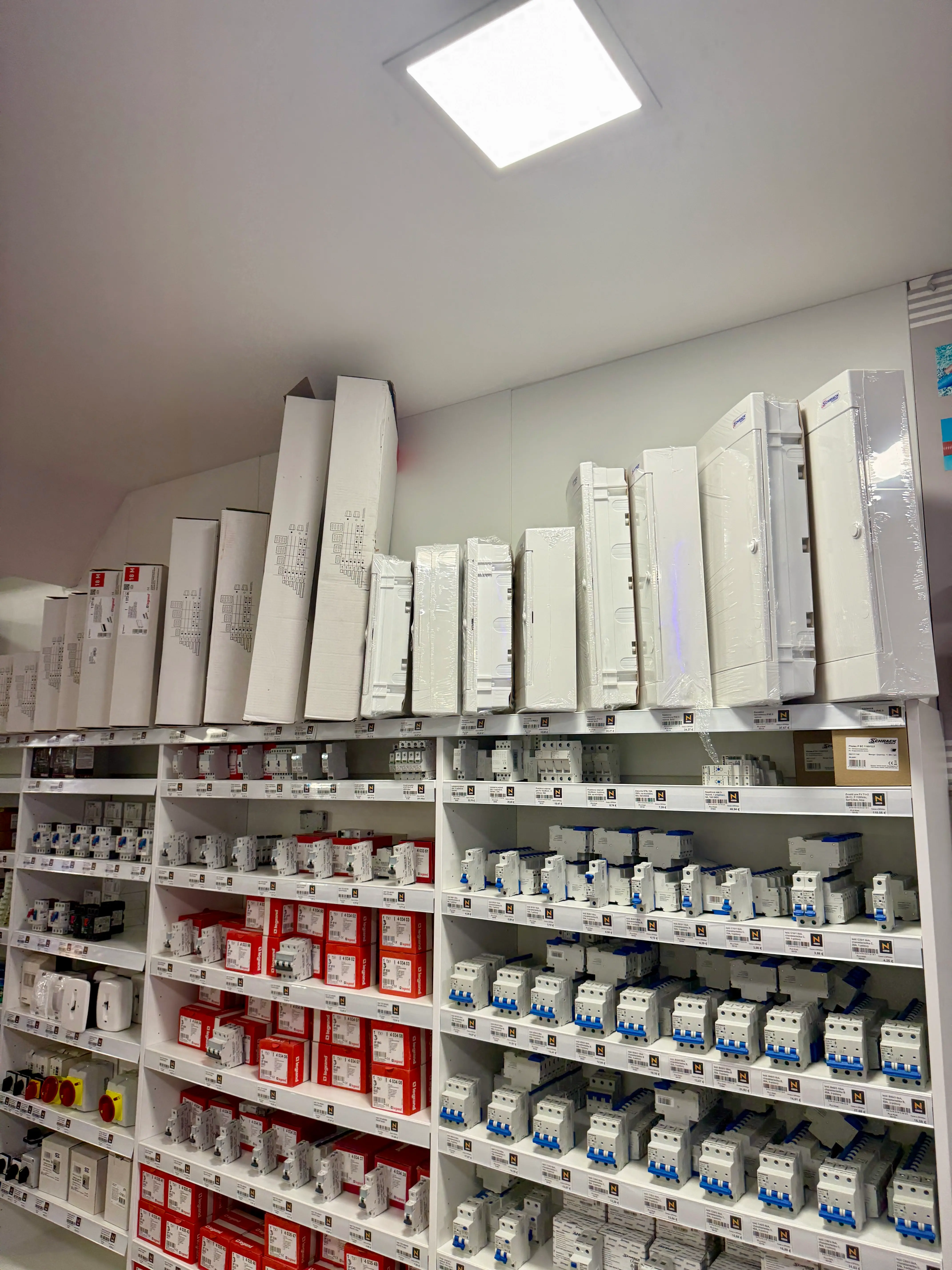 Rozvádzače Penelcom